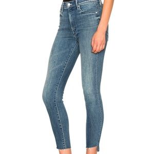 Mother stunner zip ankle step frey jeans blue